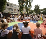 Romania Ukraine School Start