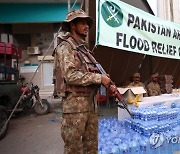 PAKISTAN FLOODS