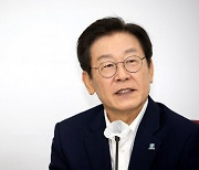 검찰, 이재명 소환통보..李 "말꼬투리 하나 잡았나" 일갈