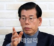 '거짓 조폭연루설' 장영하, 檢무혐의에..민주 "법원이 판단해달라"