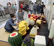 "복구 막막"..대피소서 추석 맞은 포항 이재민들