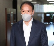 [속보] '윤 대통령 측근' 주기환, 與 비대위원 사퇴