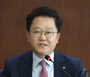 [포토]발언하는 강석훈 산업은행 회장