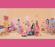 트와이스, 美 빌보드 메인차트 2주 연속 TOP 10