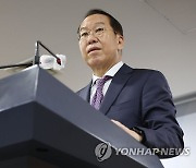 북한, 권영세 실명 비난하며 "통일부는 밥통부" 조롱