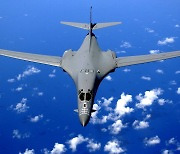 [단독]'죽음의 백조(B-1B)' 공중급유 중 사고로 괌 기지 회항