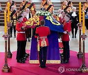 영국 전역 2분간 묵념..英 왕실, 19일 여왕 장례식 계획 발표