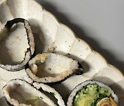 효민, 다이어트를 이렇게 독하게 한다고? 몸매 유지 비결 보니 '김밥 4알'에 그것도 김과 밥은 빼고..