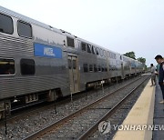 Rail Strike Commuters Illinois