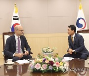 박민식 보훈처장, 주한 스웨덴 대사 접견