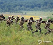 美, 러시아에 생화학무기·첨단제조업 소재도 수출규제