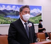 박진 "한국 전기차 차별해소 가능 방안 美에 제안하고 협의중"