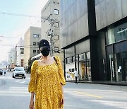 김혜수, 살 너무 빠졌네..소멸 직전 얼굴에 깡마른 다리