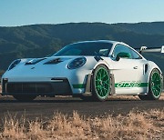 포르쉐, 911 GT3 RS에 '역사'를 더한 '카레라 RS 2.7 트리뷰트' 공개