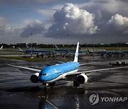 NETHERLANDS SCHIPHOL AIRPORT