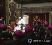 VATICAN POPE BISHOPS REFRESHER SEMINAR