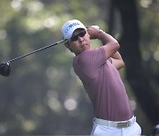 "64개월 기다린 우승컵~"..최진호, KPGA 코리안투어 통산 8승 달성