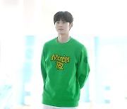 황민현 '머리부터 발끝까지 멋짐 가득'[포토엔HD]