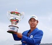 최진호, 5년 4개월만에 KPGA 우승..통산 8승