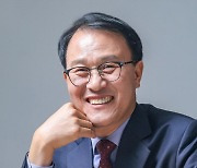 반극동 철도전문인재뱅크 대표, 철도사랑 책 두 권 동시에 펴내 화제