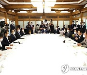 '민생 논의' 고위 당정 협의회 25일 개최..尹대통령 귀국 다음날