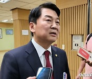 안철수 "당 지지율 하락 원인 이준석..내홍, '가처분' 대신 정치로 풀어야"