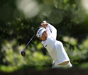 고진영, 여자 골프 세계 1위 수성..박민지 14위로 개인 최고 타이