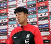 손흥민 "부담감은 독, 사랑하는 축구 즐기겠다"