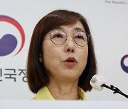 백경란 "6차 유행, 거리두기 없이 극복..겨울, 독감과 동시유행 대비"