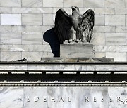 美 FOMC 3연속 자이언트스텝..내년 금리 4.6% 전망 상향(종합)