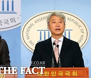 류여해, 김근식 교수 고소.."내가 '막말'로 제명? 사실과 달라"