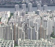 전국 아파트 매매·전셋값 10년여 만에 최대 폭 하락