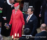 [오늘의 글로벌 오피니언리더] 덴마크 여왕, 英 국장 참석 후 확진