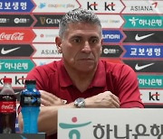 수아레즈 코스타리카 감독 "한국이 일본과 비슷한 팀? 예의 아냐"
