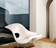 [이 아침의 디자인] 디자이너 부부가 만든 1000만원짜리 의자