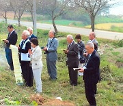 조선 민중 '인류애'로 만든 일본인 무덤, 한·일 평화 가교될까?..진도 '왜덕산'서 국제학술회의