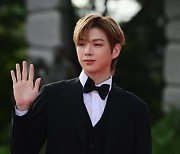 강다니엘의 미소 [포토]