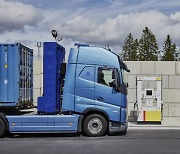 '최대 1000km' 수소연료전지 볼보트럭, 북유럽서 시범 운행한다
