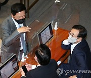 대화하는 김기현·서병수·정우택