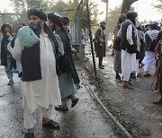 아프간 카불 이슬람 사원 인근 폭탄 테러..7명 사망·41명 부상
