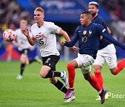 [UNL 리뷰] '음바페-지루 연속골' 프랑스, 오스트리아에 2-0 승..조 3위 등극