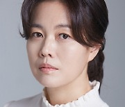 김정영, '불륜 50대 여배우' 설에 법적대응.."선처없다"