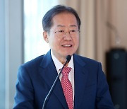 홍준표, '尹대통령 비속어 논란'에 "거짓이 거짓을 낳는다"