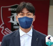 '김포에 0-1 패배' 이영민 부천 감독, "올 시즌 가장 아쉬운 경기" [부천톡톡]