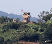 적막감 흐르는 북한군 초소