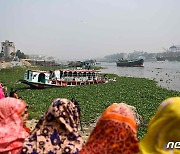 방글라서 힌두교도 태운 선박 전복..승객 최소 50명 중 24명 사망
