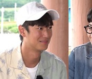 '1박 2일 시즌4' 문세윤, 먹방 앞에 두손 두발 다 들어