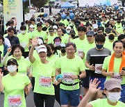 '평화통일 염원'  KTX광명역 마라톤 3600여명 참가 성황