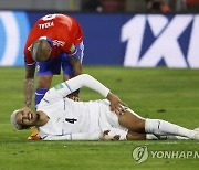 '韓 상대' 우루과이 DF, 최대 위기 닥쳤다.."월드컵 or 수술"