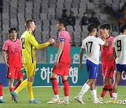 한국 우즈벡 축구 무승부